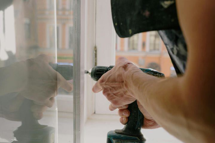 ¿Qué necesitamos saber antes de una instalación profesional de carpintería de aluminio?
